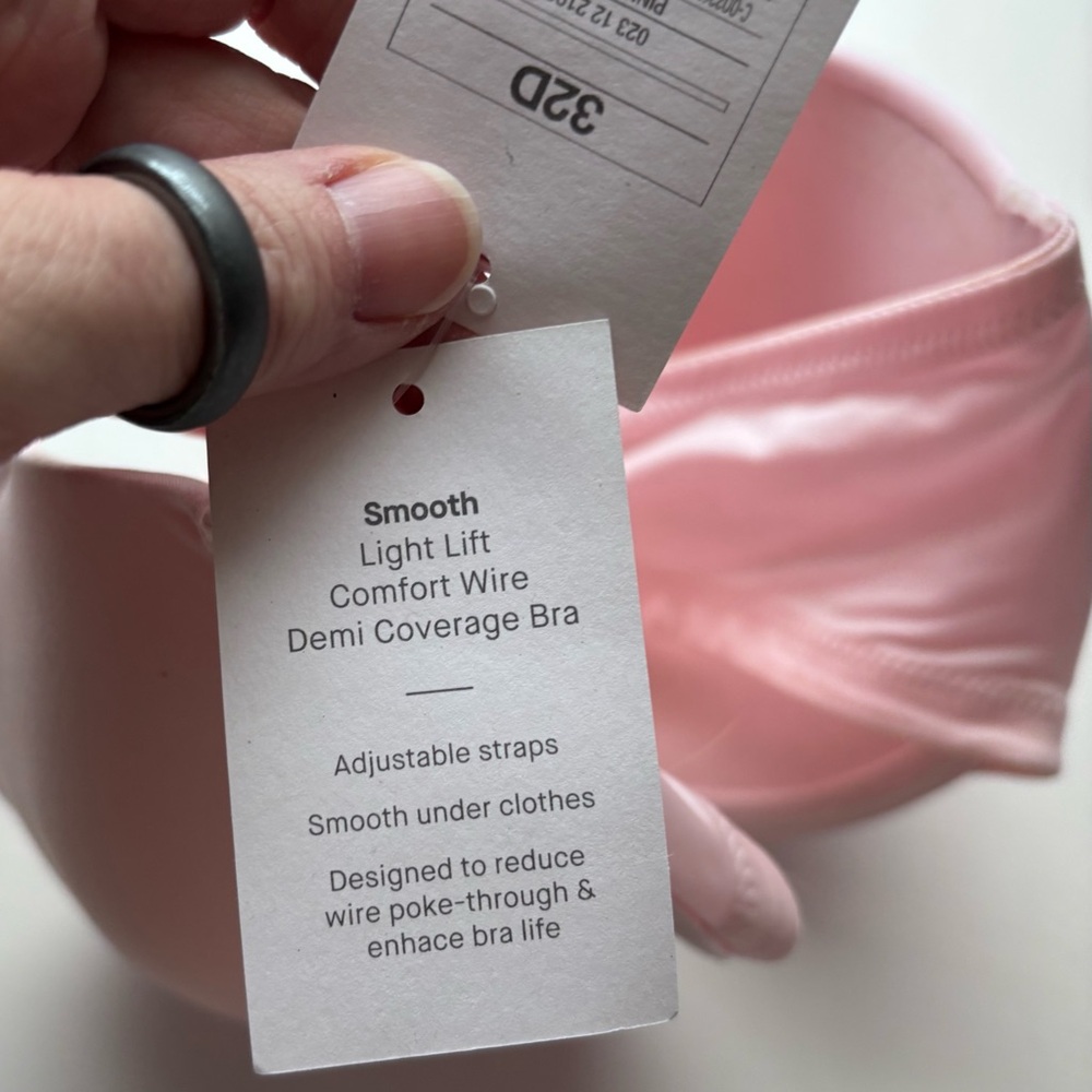 NWT Auden 32D Baby Pink Bra Push Up Demi Underwire Light Lift Smooth Satin - Picture 4 of 5